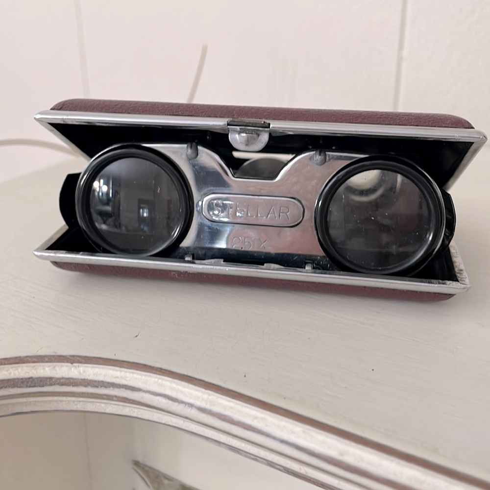 STELLAR Glasses/Binoculars
